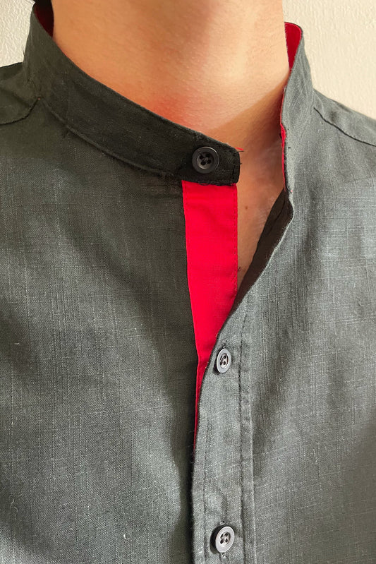 blk/red-grandad-collar-shirt
